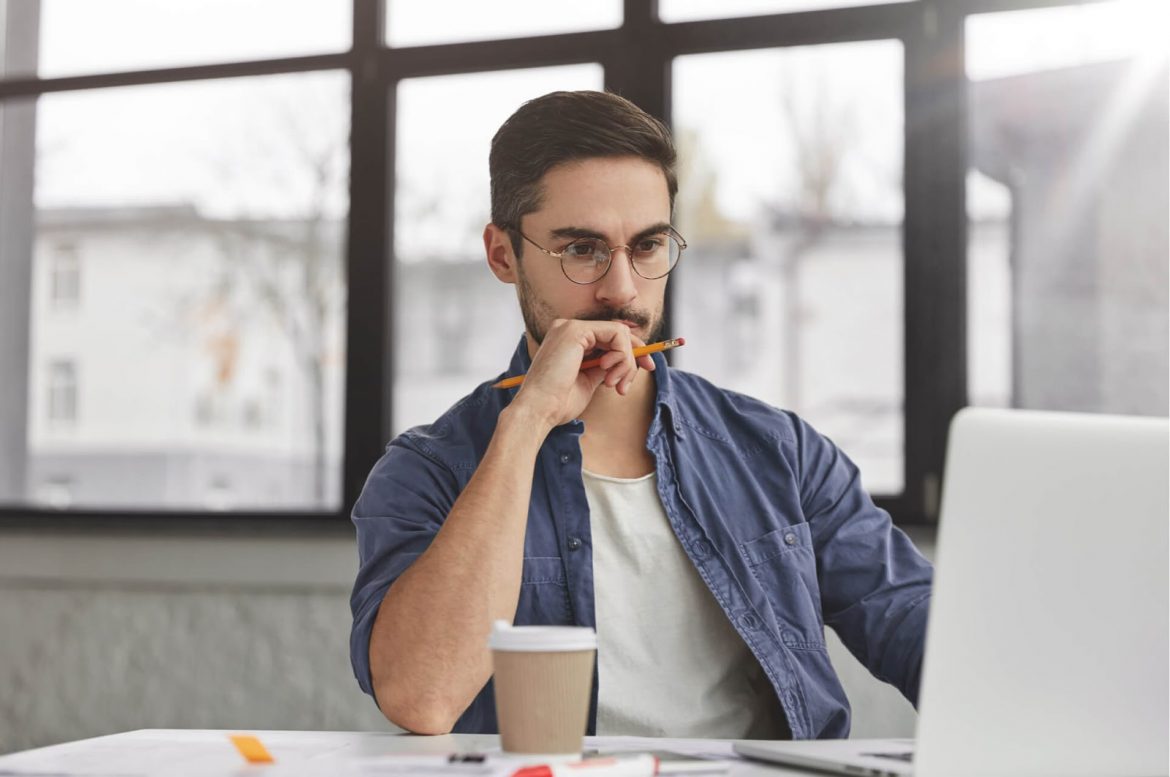 ¿Qué se necesita para convertirse en un apostador profesional de juegos en línea?